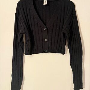 Black Ribbed Button-Up Cropped Cardigan